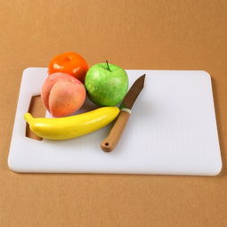 家里的砧板不要再用水洗了 只會(huì)越洗越臟,為了家人健康你一定要這樣做